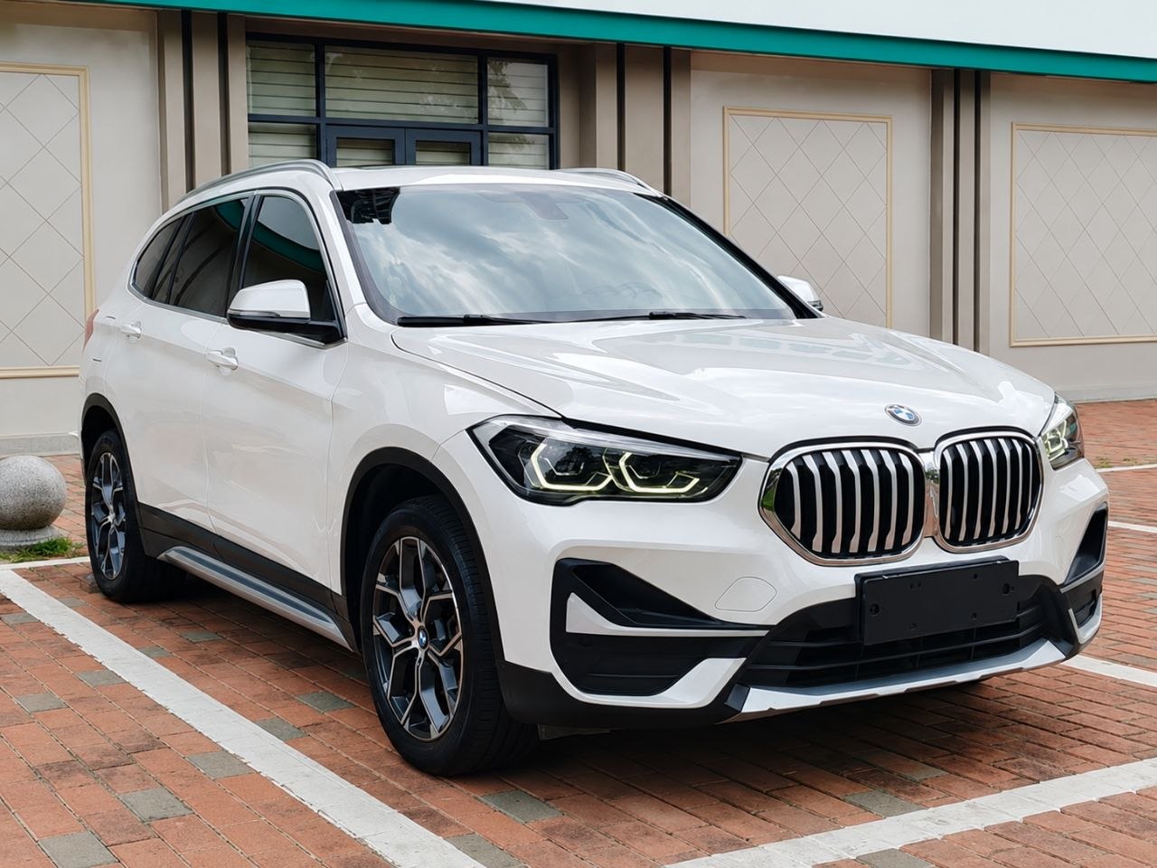 BMW X1 ЕЩЕ МОЖЕТ УДИВИТЬ